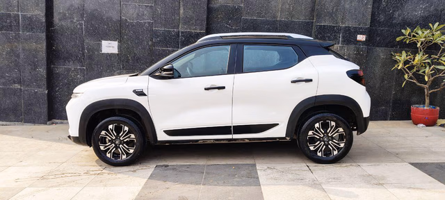 Renault Renault Kiger view 5