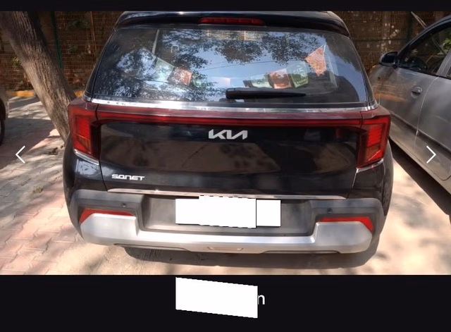 Kia Kia Sonet view 3