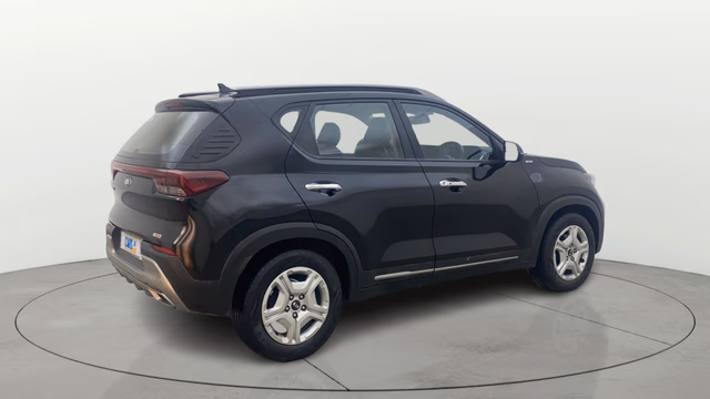 Kia Kia Sonet view 4