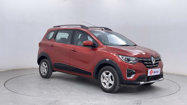 Renault Renault Triber view 3