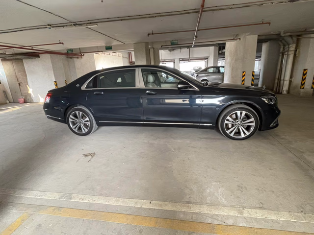 Mercedes-Benz Mercedes-Benz S-Class view 3