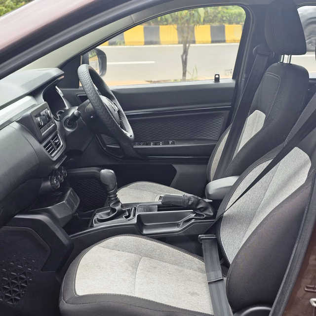 Renault Renault Kiger view 5