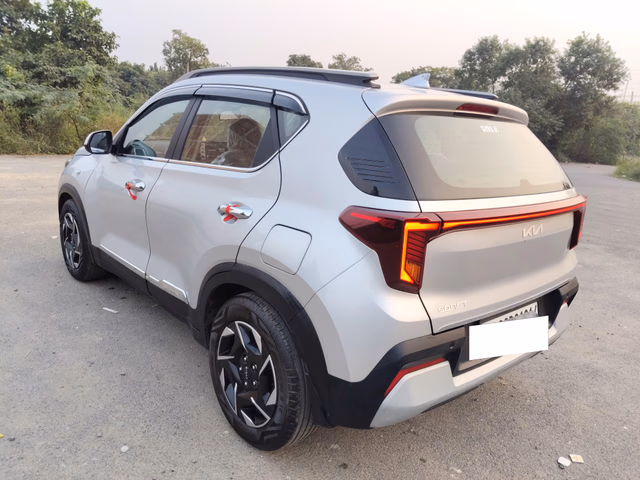 Kia Kia Sonet view 5