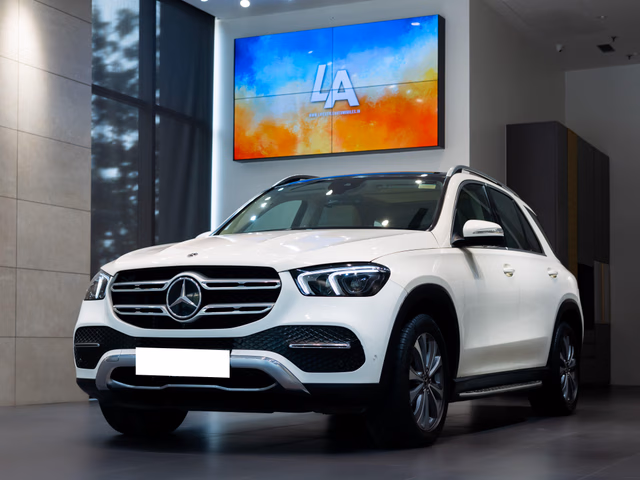 Mercedes-Benz Mercedes-Benz GLE view 4