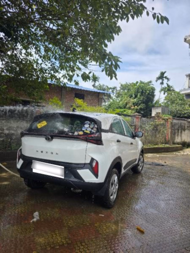 Tata Tata Nexon view 3