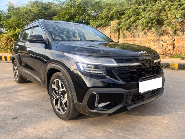 Kia Kia Seltos view 2