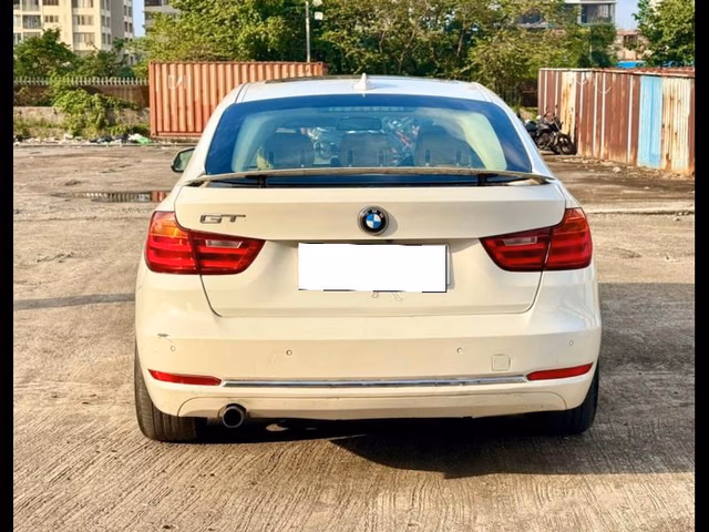 BMW BMW 3 Series GT view 4