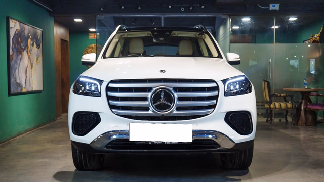 Mercedes-Benz Mercedes-Benz GLS view 2