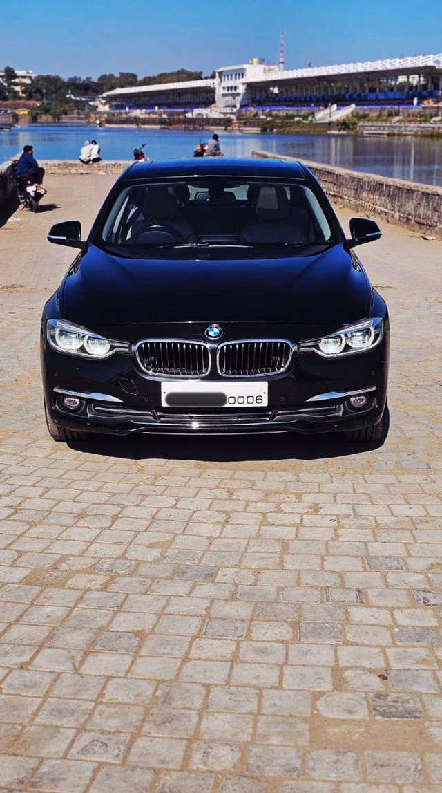 BMW BMW 3 Series view 5