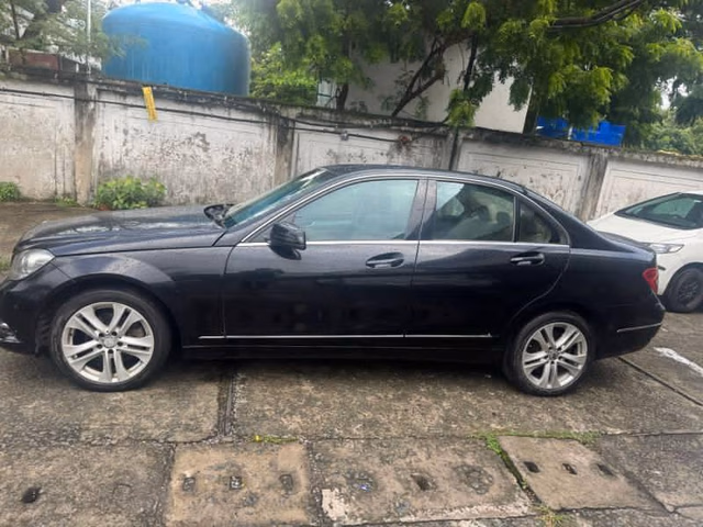 Mercedes-Benz Mercedes-Benz C-Class view 5