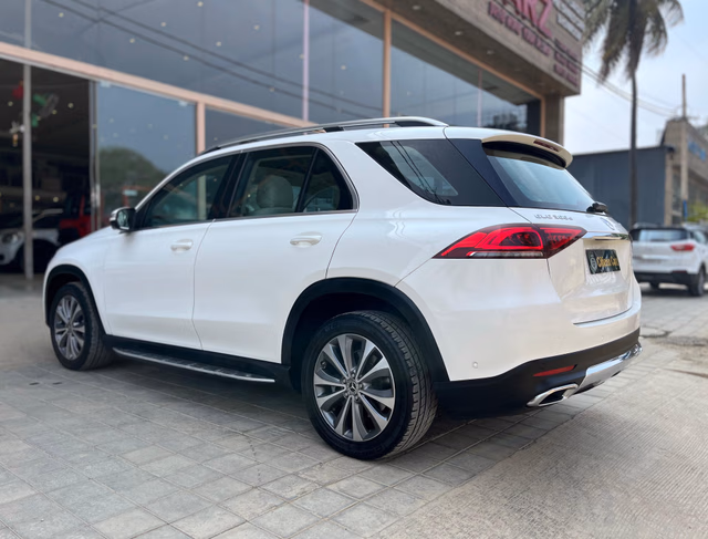 Mercedes-Benz Mercedes-Benz GLE view 5