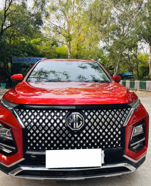 MG MG Hector view 2