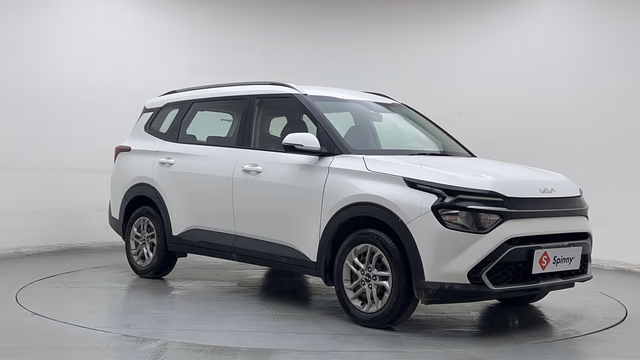 Kia Kia Carens view 3