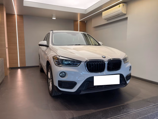 BMW BMW X1 view 3