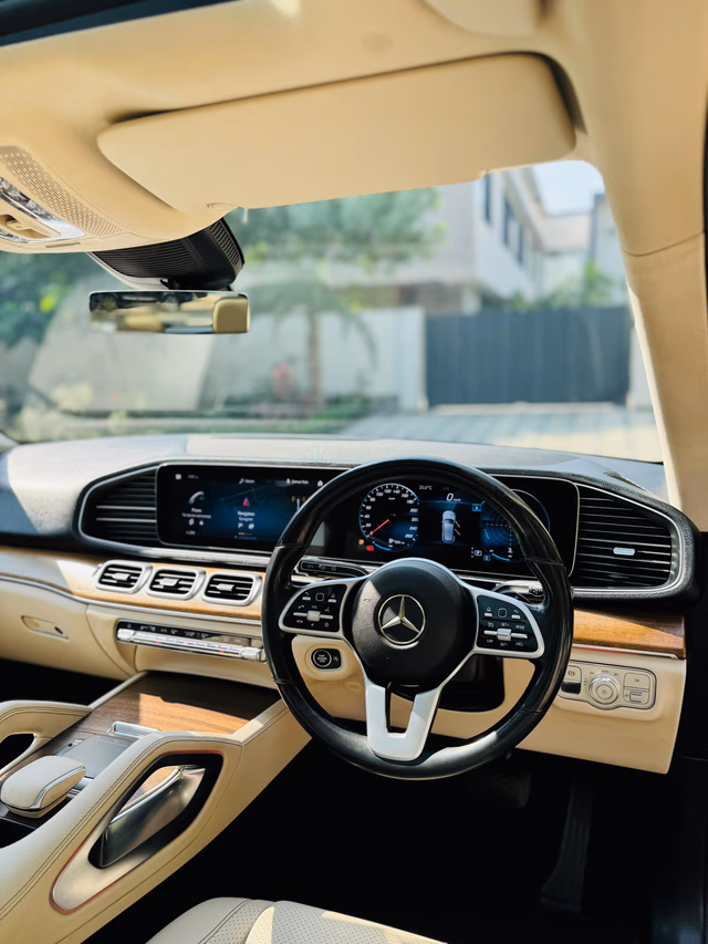 Mercedes-Benz Mercedes-Benz GLE view 5