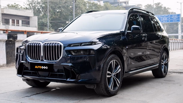 BMW BMW X7 view 4