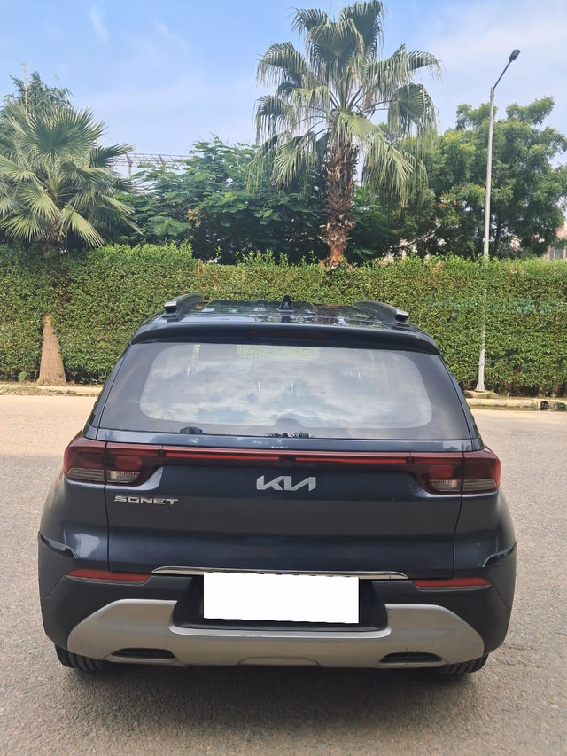Kia Kia Sonet view 4
