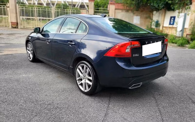 Volvo Volvo S60 view 5