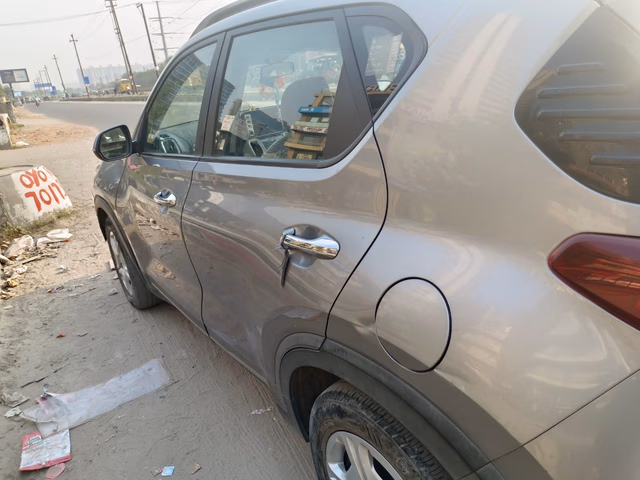 Kia Kia Sonet view 4