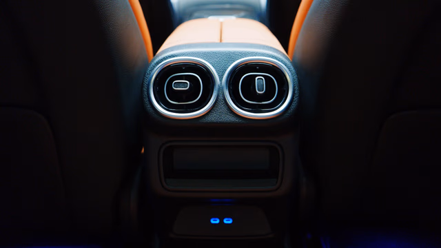 Mercedes-Benz Mercedes-Benz GLC view 5