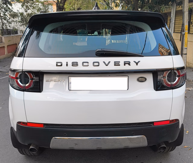 Land Rover Land Rover Discovery Sport view 4