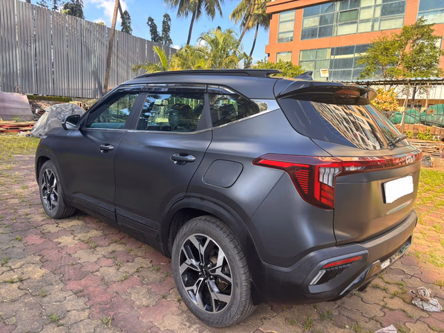 Kia Kia Seltos view 5