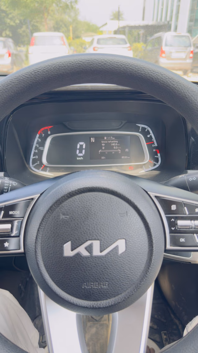 Kia Kia Sonet view 5