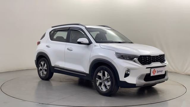 Kia Kia Sonet view 3