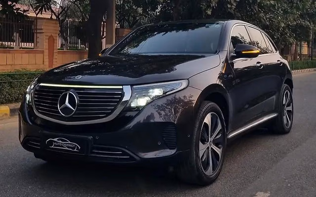 Mercedes-Benz Mercedes-Benz EQC view 4