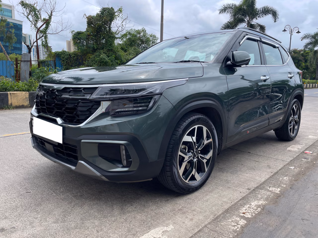 Kia Kia Seltos view 2