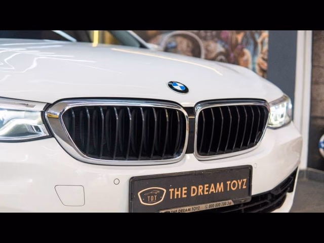 BMW BMW 6 Series view 4