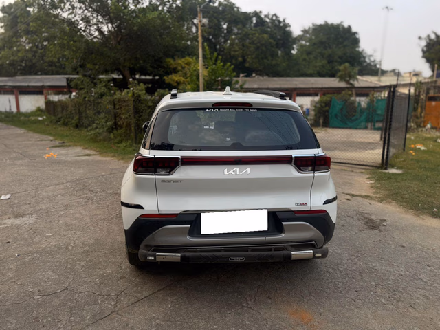 Kia Kia Sonet view 4