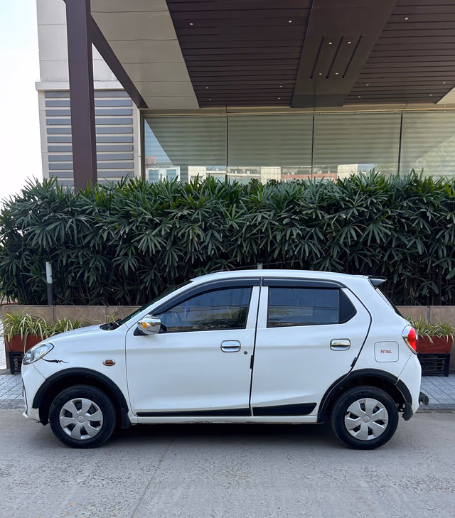 Maruti Maruti Alto K10 view 2