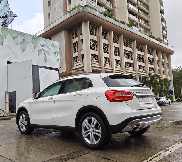 Mercedes-Benz Mercedes-Benz GLA Class view 5