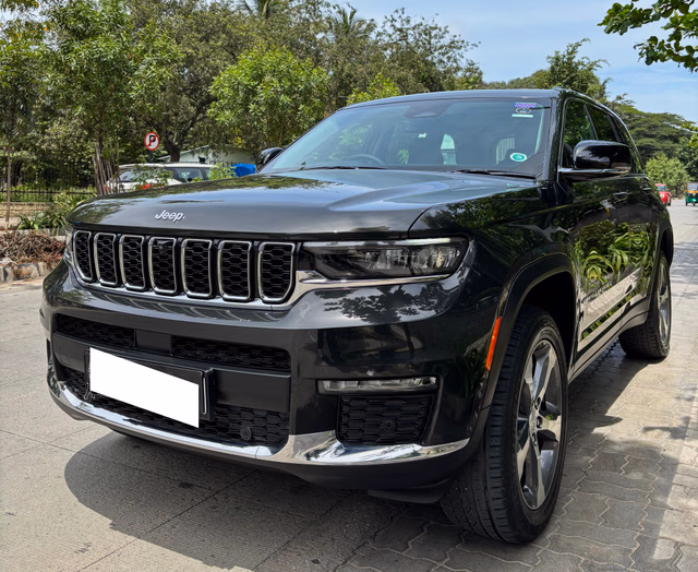Jeep Jeep Grand Cherokee view 5