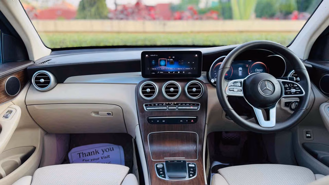 Mercedes-Benz Mercedes-Benz GLC view 5