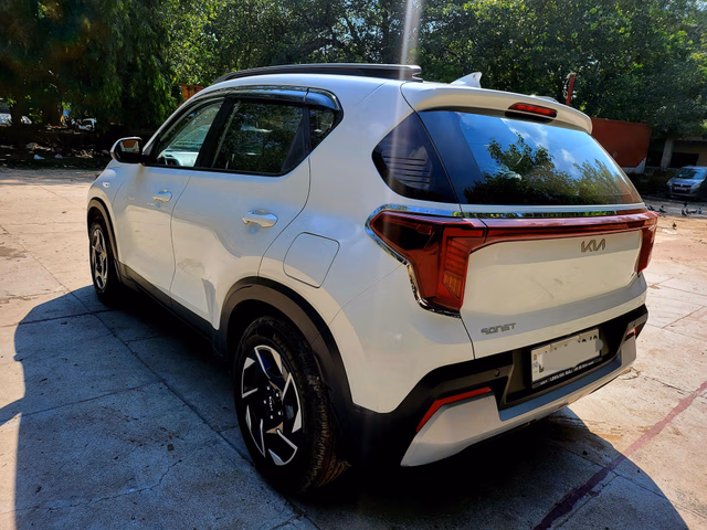 Kia Kia Sonet view 5