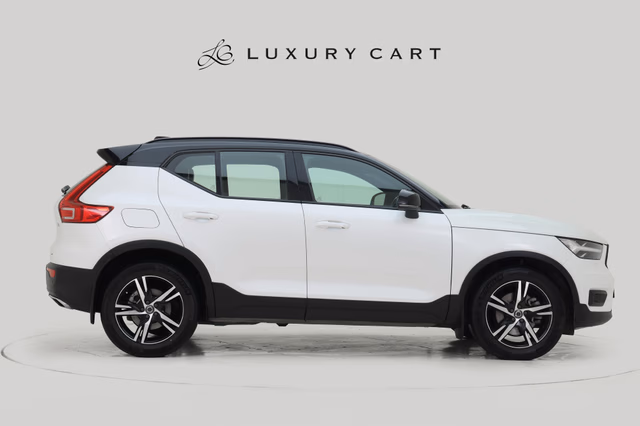 Volvo Volvo XC40 view 3