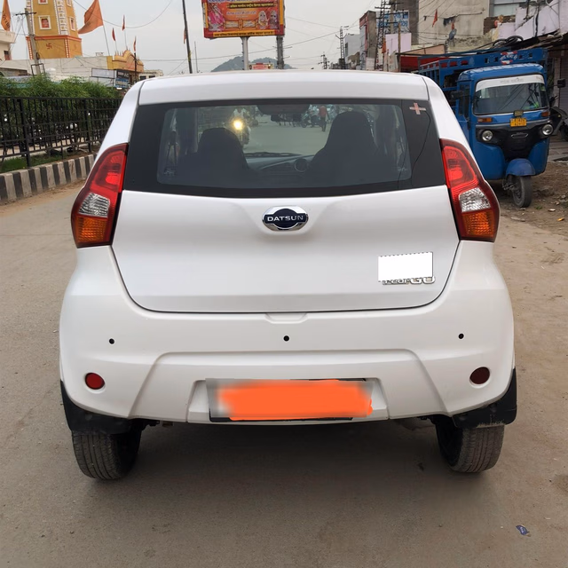 Datsun Datsun RediGO view 3
