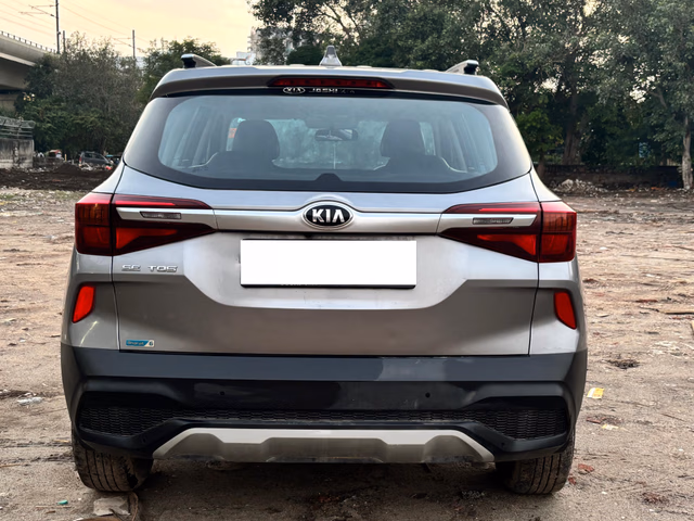 Kia Kia Seltos view 4