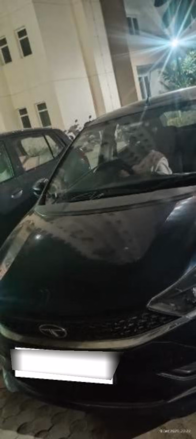 Tata Tata Tiago view 2