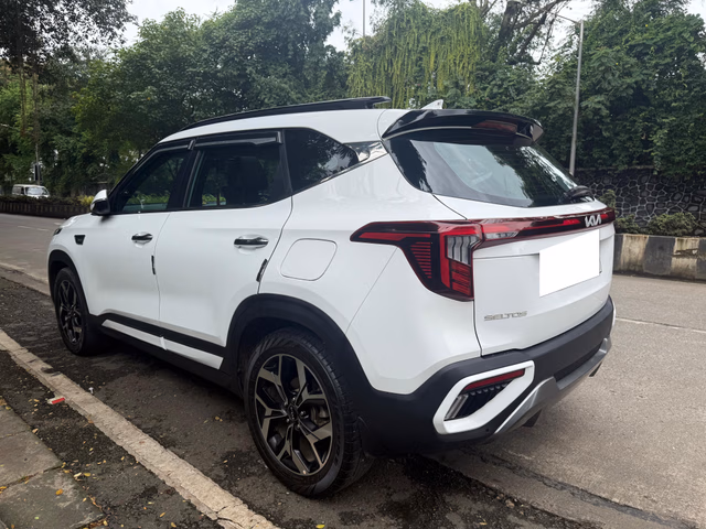 Kia Kia Seltos view 5