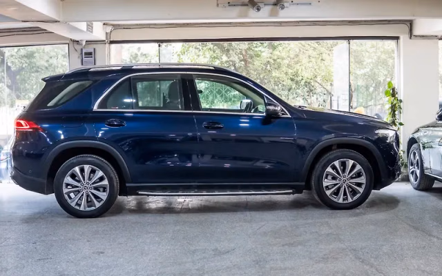 Mercedes-Benz Mercedes-Benz GLE view 3