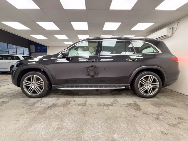 Mercedes-Benz Mercedes-Benz GLS view 5