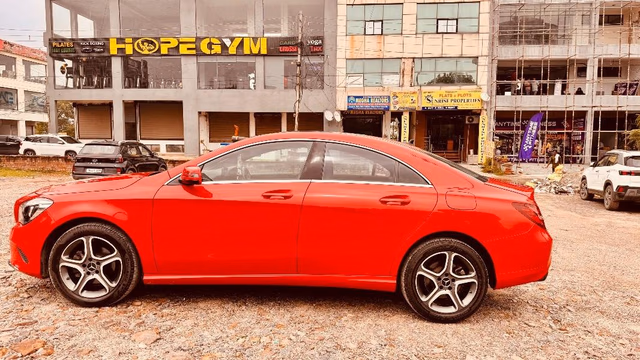 Mercedes-Benz Mercedes-Benz CLA view 4