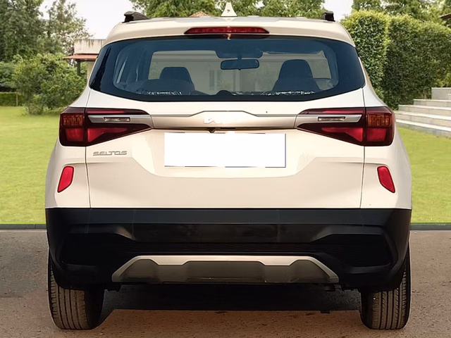 Kia Kia Seltos view 4