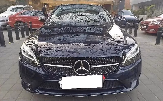 Mercedes-Benz Mercedes-Benz C-Class view 3