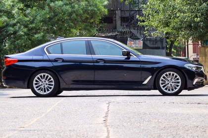 2019 BMW BMW 5 Series