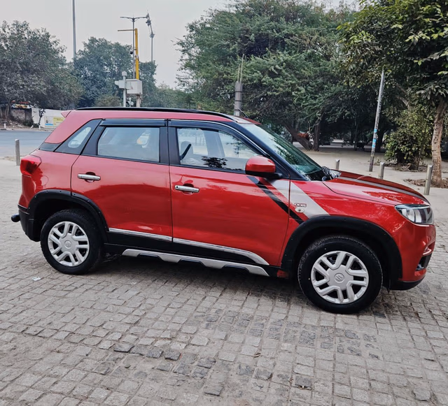 Maruti Maruti Vitara Brezza view 3