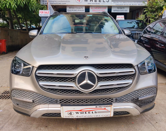 Mercedes-Benz Mercedes-Benz GLE view 2